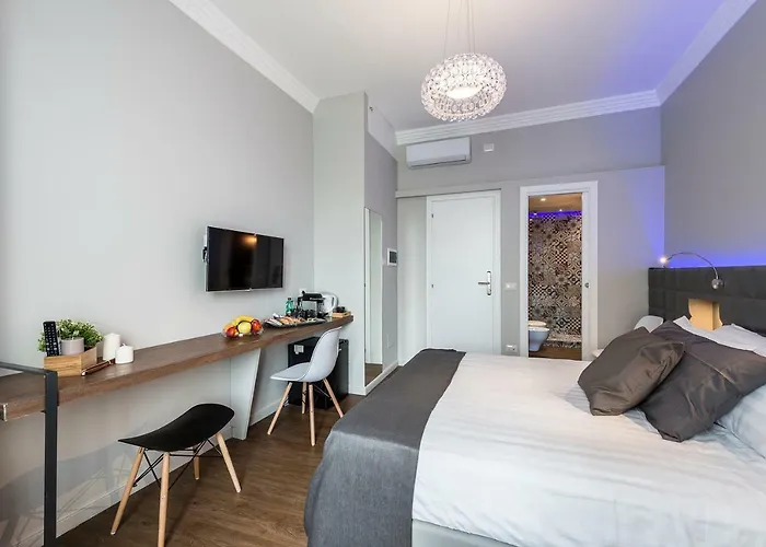 Affittacamere Z-archsuites 4*